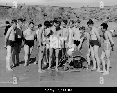 Lifesavers inglese. Dicembre 2, 1953. Foto Stock