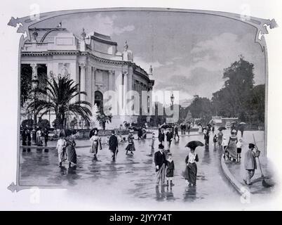 Esposizione Universelle (Fiera Mondiale) Parigi, 1900; fotografia in bianco e nero del Grande Palazzo presa da Avenue Nicholas II e Avenue des Champs-Elysees. Foto Stock