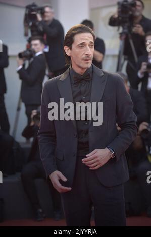 Venezia, Italia. 08th Set, 2022. Adrien Brody partecipa al tappeto rosso 'Blonde' al 79th° Festival Internazionale del Cinema di Venezia giovedì 8 settembre 2022 a Venezia. Foto di Rocco Spaziani/UPI Credit: UPI/Alamy Live News Foto Stock