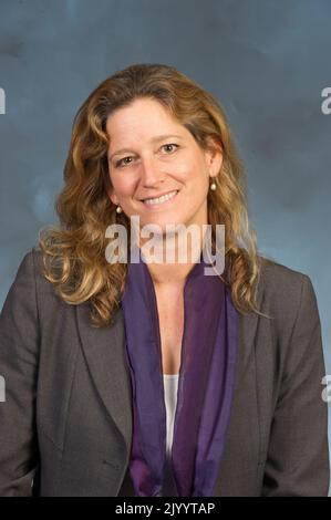 Ritratto di Valerie Piper, Vice Segretario aggiunto per lo sviluppo economico, Ufficio per la pianificazione e lo sviluppo comunitario (CPD). Foto Stock