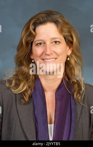 Ritratto di Valerie Piper, Vice Segretario aggiunto per lo sviluppo economico, Ufficio per la pianificazione e lo sviluppo comunitario (CPD). Foto Stock