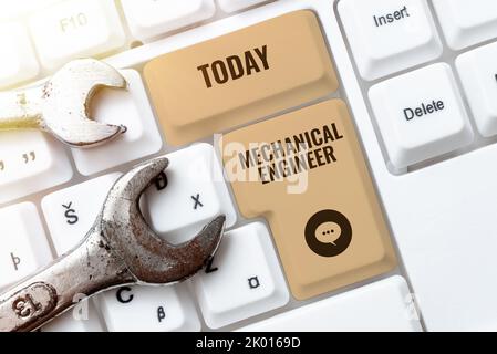 Visualizzazione concettuale ingegnere meccanico. Panoramica aziendale disciplina tecnica applicata per sistemi meccanici Foto Stock