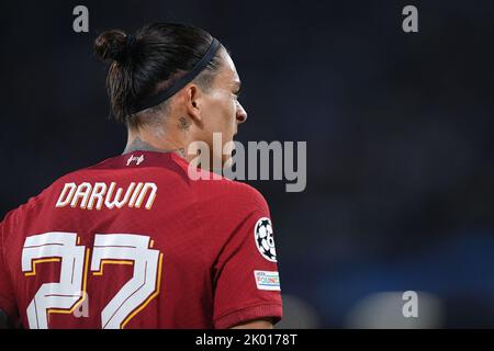 Napoli, Italia. 07th Set, 2022. Darwin Nunez del Liverpool FC si presenta durante la partita della UEFA Champions League tra Napoli e Liverpool allo Stadio Diego Armando Maradona, Napoli, Italia, il 7 settembre 2022. Credit: Giuseppe Maffia/Alamy Live News Foto Stock