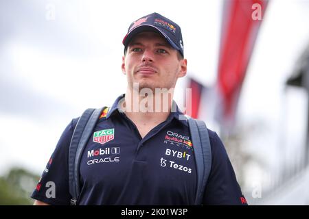 Italia, 09/09/2022, Monza, Italia. 09th Set, 2022. #01 Max Verstappen Red Bull Racing Honda durante il GP d'Italia, 8-11 settembre 2022 sul circuito di Monza, campionato del mondo di Formula 1 2022,09/09/2022 Foto Federico Basile/Insidefoto Credit: Insidefoto di andrea staccioli/Alamy Live News Foto Stock