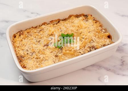 funghi selvatici mac n formaggio Foto Stock