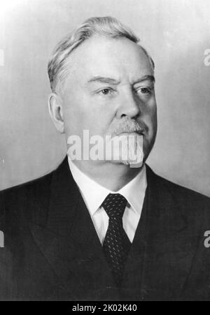 Nikolai Alexandrovich Bulganin (1895 - 1975) politico sovietico che servì come Ministro della Difesa (1953-1955) e Premier dell'Unione Sovietica (1955-1958) sotto Nikita Khrushchev, dopo il servizio nell'Armata Rossa e come Ministro della Difesa sotto Joseph Stalin. Foto Stock