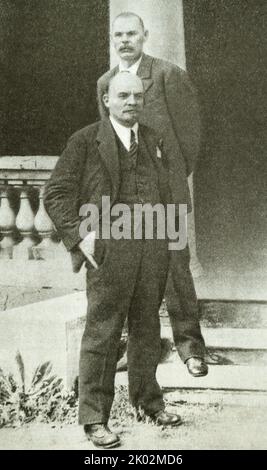 Vladimir Ilyich Lenin e A.M. Gorky durante il 2nd° Congresso dell'Internazionale Comunista. Pietrogrado, il Palazzo di loro. Uritsky. 1920. (Foto). Foto Stock