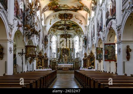 L'ex abbazia imperiale di Gutenzell era un monastero cistercense imperiale fondato nel 1237 sul fiume Rot nell'attuale comunità di Gutenzell-Hürbel, nel distretto svevo superiore di Biberach. Foto Stock