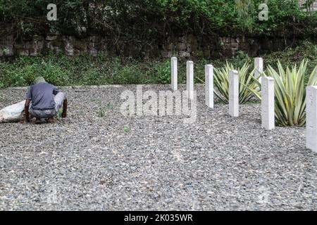 Tomba di un Commonwealth War Graves lavoratore in Ypres cimitero comunale  estensione, Ypres, o Ieper, Belgio Foto stock - Alamy