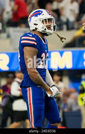 Il ricevitore di Buffalo Bills Gabe Davis (13) reagisce dopo aver fatto una cattura durante una partita di NFL contro i Los Angeles Rams, giovedì 8 settembre 2022, A. Foto Stock