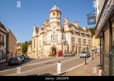 La Chiesa cattolica romana di St Thomas More, ex Bradford-on-Avon Town Hall, è un luogo di culto in Market Street, Bradford-on-Avon, Wiltshire, Foto Stock