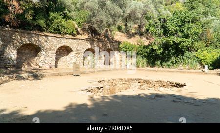 Cisterna d'acqua nella Casa della Vergine Maria vicino a Efeso. Casa della Vergine Maria presso Efeso a Selcuk, Smirne, Turchia. Foto Stock