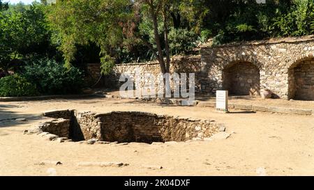 Cisterna d'acqua nella Casa della Vergine Maria vicino a Efeso. Casa della Vergine Maria presso Efeso a Selcuk, Smirne, Turchia. Foto Stock