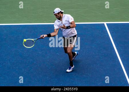 Matteo Berrettini (ITA) al 2022° US Open. Foto Stock