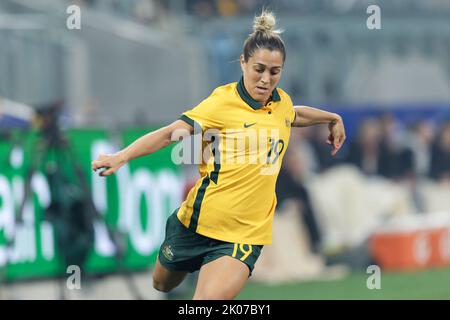 SYDNEY, AUSTRALIA - SETTEMBRE 6: Katrina Gorry of Australia calcia la palla durante l'International friendly Match tra Australia e Canada Foto Stock