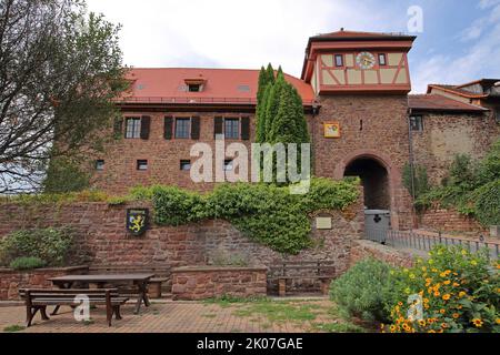 Porta storica della città di Dilsberg vicino a Neckargemuend, Neckar Valley, Baden-Wuerttemberg, Germania Foto Stock