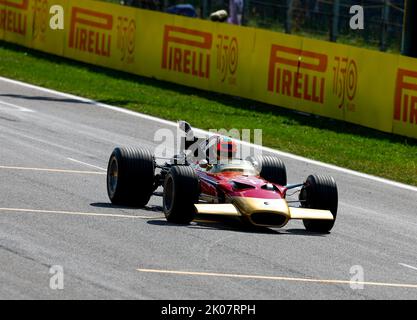 1969 Lotus-Ford Cosworth 49B, azione con motore a turbina, azione in occasione della Formula 1 Pirelli Gran Premio d’Italia 2022, Gran Premio d’Italia 2022, 16th° round del Campionato del mondo FIA di Formula uno 2022 dal 9 al 11 settembre 2022 sull’Autodromo Nazionale di Monza, a Monza, Italia - Foto DPI Foto Stock