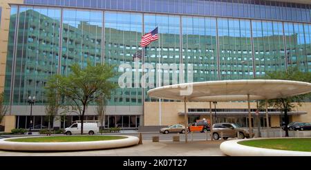 Seleziona viste: Esterno, HUD quartier generale--Robert C. Weaver Federal Building, Washington, D.C.. Foto Stock