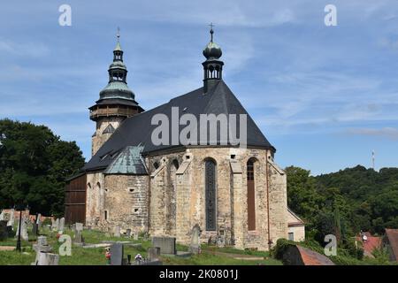 Città medievale di Horni Slavkov (Schlaggenwald) in Boemia, Repubblica Ceca: La chiesa Foto Stock