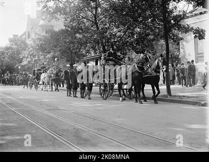 Schley, Winfield Scott, ammiraglio posteriore, U.S.N. Funerale, Chiesa di San Giovanni - Hearse, 1911. Foto Stock