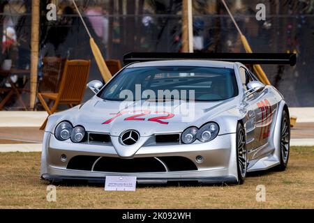 2007 McLaren Mercedes SLR 722 GT prototipo parte della Platinum Collection di quest’anno al Salon Privé 2022 che si tiene a Blenheim Palace Foto Stock