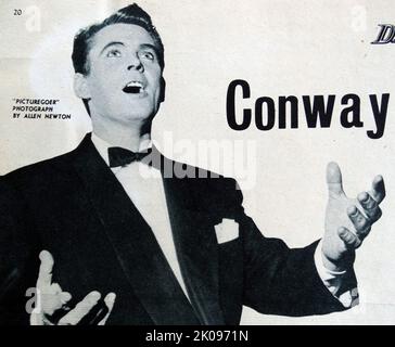 Russ Conway, DSM (Trevor Herbert Stanford, 2 settembre 1925 – 16 novembre 2000) è stato un . Conway ha avuto 20 strumenti per pianoforte nella UK Singles Chart tra il 1957 e il 1963, tra cui due successi numero uno. Foto Stock