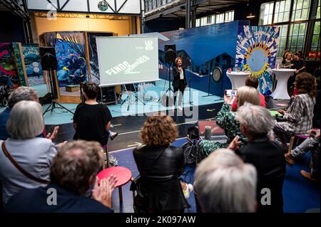Berlino, Germania. 10th Set, 2022. Ursula Pischel, Direttore Esecutivo, parla del 25th° anniversario del Labirinto Children's Museum. Credit: Fabian Sommer/dpa/Alamy Live News Foto Stock