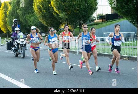 Kit Ching Yiu di Hong Kong, Cina, in gara nella maratona femminile al World Athletics Championships, Hayward Field, Eugene, Oregon USA per il 18t Foto Stock