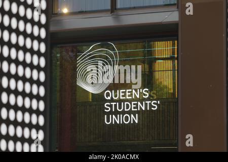 One Elmwood, Queen's University Belfast New Student Union Building aperto lunedì 5th settembre 2022 e offre una vasta gamma di servizi per studenti Foto Stock