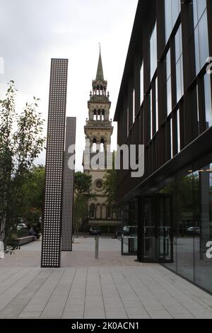 One Elmwood, Queen's University Belfast New Student Union Building aperto lunedì 5th settembre 2022 e offre una vasta gamma di servizi per studenti Foto Stock