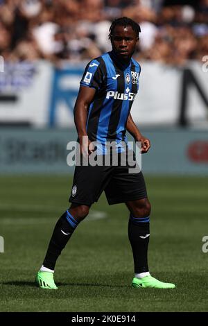 Bergamo, Italia. 11th Set, 2022. Ademola Lookman di Atalanta BC guarda su durante Atalanta BC vs US Cremonese, calcio italiano Serie A match in Bergamo, Italia, Settembre 11 2022 Credit: Independent Photo Agency/Alamy Live News Foto Stock