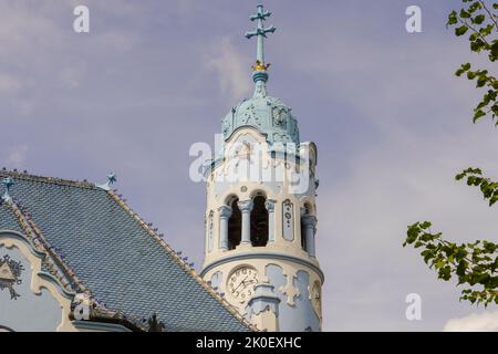 Particolare della Chiesa di Santa Elisabetta Ungherese chiamata Chiesa Blu, Bratislava, Slovacchia Foto Stock