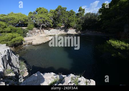 Il mare morto sull'isola di Lokrum a Dubrovnik, Croazia. Foto Stock