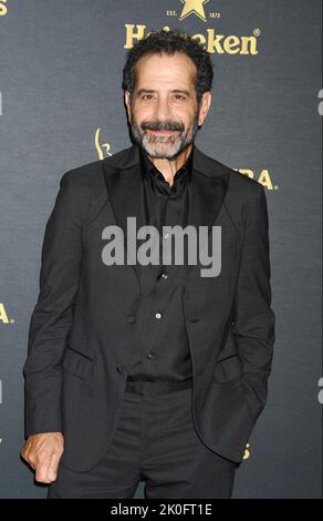 Los Angeles, California. 10th Set, 2022. Tony Shalhoub partecipa all'Hollywood Reporter SAG-AFTRA Emmy Party in un condominio privato il 10 settembre 2022 a Los Angeles, California. Credit: Jeffrey Mayer/JTM Photos/Media Punch/Alamy Live News Foto Stock