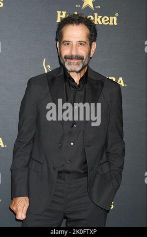 LOS ANGELES, CA - SETTEMBRE 10: Tony Shalhoub partecipa all'Hollywood Reporter SAG-AFTRA Emmy Party in un condominio privato il 10 settembre 2022 i Foto Stock