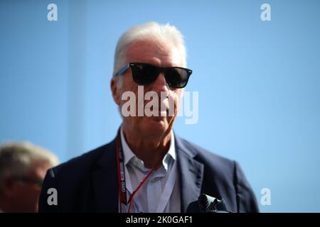 Monza, Italia. 27th Jan, 2022. Piero Ferrari figlio del fondatore della Scuderia Ferrari Enzo Ferrari durante il GP d'Italia, 8-11 settembre 2022 sul tracciato di Monza, campionato mondiale di Formula 1 2022. Credit: Independent Photo Agency/Alamy Live News Foto Stock