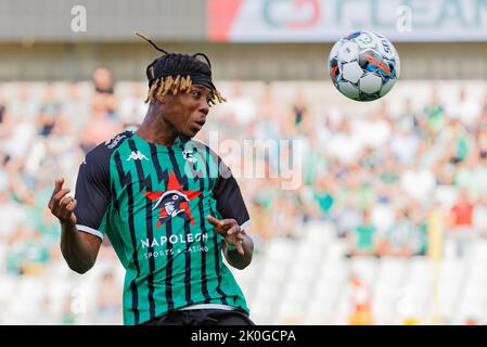 Il Cercle's Abu Francis ha ritratto in azione durante una partita di calcio tra Cercle Brugge e la Royal Antwerp, domenica 11 settembre 2022 a Brugge, il 8° giorno della prima divisione del campionato belga della 'Jupiler Pro League' 2022-2023. BELGA FOTO KURT DESPLENTER Foto Stock