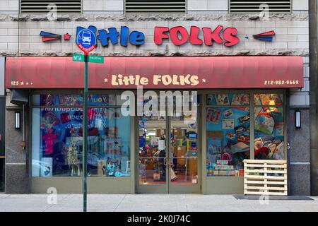 Little Folks, 123 e 23rd St, New York, NYC foto di un passeggino e negozio di abbigliamento nel quartiere di Gramercy a Manhattan. Foto Stock