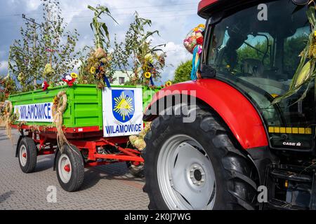 Wilamowice, Slesia Polonia - 11 settembre 2022: Festa diocesana-regionale-comune del raccolto a Wilamowice (Dozynki Diecezjalno-Powiatowo-Gminne Foto Stock