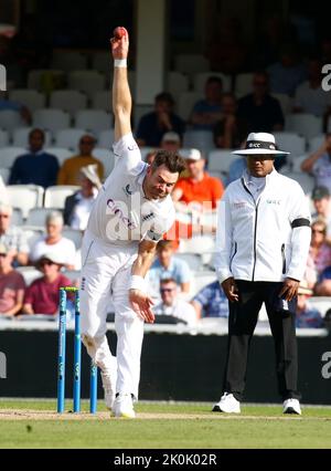 Londra, Regno Unito - 11.09.2022 : James Anderson (Lancashire) in Inghilterra durante 3rd Test Match Series (Day 4 of 5 ) partita tra Inghilterra contro Foto Stock