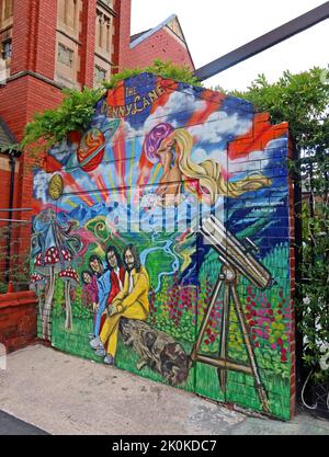 The Penny Lane wine bar, table end painting of the Beatles, John Lennon, Paul McCartney, George Harrison, Ringo Starr, 116 Penny Ln, Liverpool L18 1DQ Foto Stock