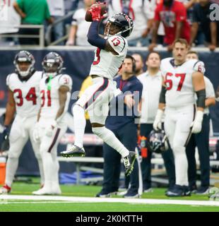 Houston, Stati Uniti. 11th Set, 2022. Houston Texans Wide ricevitore BRANDON COOKS (13) cattura un passo durante il gioco tra gli Indianapolis Colts e gli Houston Texans il 11 settembre 2022 a Houston, Texas. Gli Indianapolis Colts e gli Houston Texans hanno giocato ad un pareggio di $20-20. (Foto di: Jerome Hicks/ Credit: Sipa USA/Alamy Live News Foto Stock