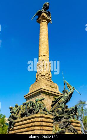 Monumento a Guerra Peninsular a Boavista Porto Portugal progettato da Jose Marques de Silva e Alves de Sousa per segnare la sconfitta dell'esercito francese. Foto Stock