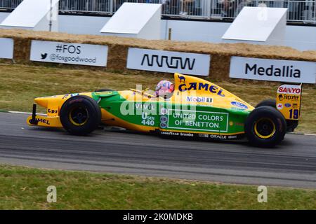 Lorina McLaughlin, Benetton-Ford B192, grandi premi del Gran Premio, vetture del Gran Premio da puramente combustibile fossile motorizzate meccanicamente basate metà degli anni cinquanta dei corridori in su Foto Stock