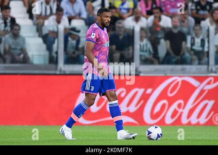 Torino, Italia. 11th Set, 2022. Bremer della Juventus FC durante la Serie A match tra Juventus e US Salernitana 1919 presso lo Stadio Juventus di Torino il 11 settembre 2022. Credit: Giuseppe Maffia/Alamy Live News Foto Stock