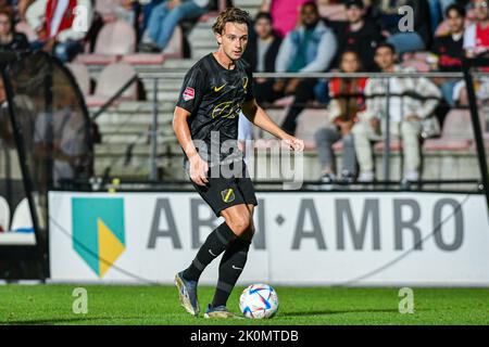 AMSTERDAM, PAESI BASSI - SETTEMBRE 12: Odysseus Velanas di NAC Breda durante la partita olandese di Keukenkampioendivisie tra Jong Ajax e NAC Breda a De Toekomst il 12 Settembre 2022 ad Amsterdam, Paesi Bassi (Foto di Jan Mulder/Orange Pictures) Foto Stock