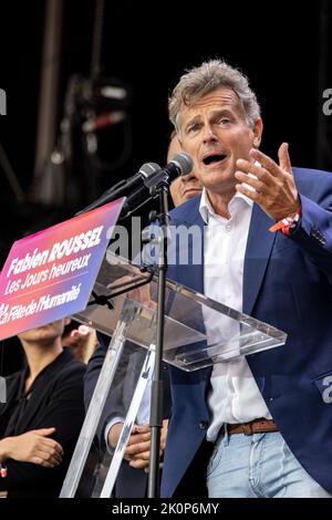 Bretigny sur Orge, Francia. 10th Set, 2022. Fabien Roussel, segretario nazionale del PCF, parla durante la Fete of Humanite il 10 settembre 2022. Foto Stock