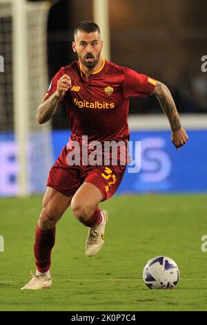 Empoli, Italia. 11th Ott 2021. Leonardo Spinazzola giocatore di Roma, durante la partita serieA campionato italiano Empoli vs Roma risultato finale, Empoli 1, Roma 2, partita disputata allo Stadio Carlo Castellani. Empoli, Italia, 12 settembre 2022. (Foto di Vincenzo Izzo/Sipa USA) Credit: Sipa USA/Alamy Live News Foto Stock