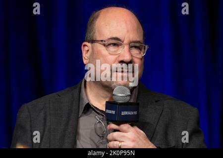 New York, New York, Stati Uniti. 12th Set, 2022. New York, NY - 12 settembre 2022: Craig Newmark, fondatore di Newmark Philanthropies, parla durante la discussione al convegno annuale di Jerusalem Post a Gotham Hall (Credit Image: © Lev Radin/Pacific Press via ZUMA Press Wire) Foto Stock