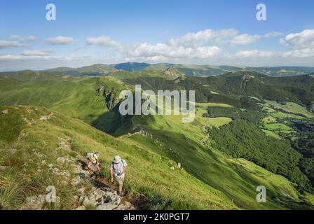 Francia. Auvergne. Cantal (15) escursione nelle montagne del Cantal verso Puy Mary Foto Stock